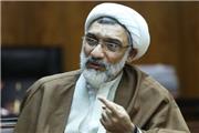 نمی‌توانیم بگوییم کسی حرف نزند، کسی فیلم نسازد، کسی برداشتی خلاف برداشت ما نداشته باشد