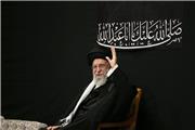 تصاویر/ حضور رهبر انقلاب در حسینیه امام خمینی در شب عاشورای حسینی