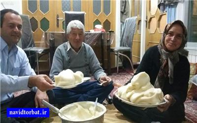 پایگاه خبری نوید تربت: www.navidtorbat.ir | تصاویر: آئین شب یلدا و مراسم  سنتی کف زنی در شهر بایگ تربت حیدریه