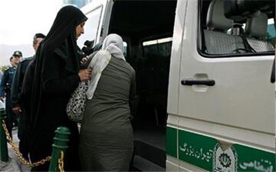 «گشت ارشاد» با فرمان چه کسی دوباره راه افتاد؟/ بازی «پلیس خوب-پلیس بد» دولت با مردم