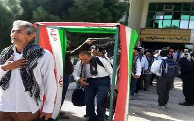 حرکت کاروان پیاده زندانیان تربت حیدریه به  سوی مشهد مقدس