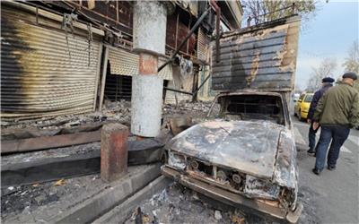 روایت تسنیم از ناآرامی‌ها در خراسان رضوی: در تربت حیدریه شعبه مرکزی بانک صادرات در چهارراه امام خمینی (ره) این شهر را تخریب شد/در کاشمر 55 نفر مصدوم و یک فوتی بر جا گذاشت