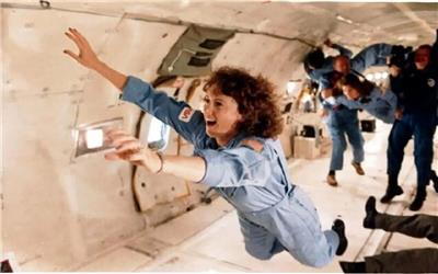 تئوری عجیب از یک سند فاش نشده ناسا؛ زمین قرار است در 21 مرداد 1405 به مدت 7 ثانیه جاذبه خود را از دست بدهد!