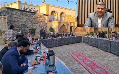 خشت نخست اجماع و وحدت ملی در دست اصحاب رسانه است/ پنهان شدن مدیران از رسانه‌ها، به اعتماد عمومی لطمه می زند