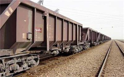 رشد 230درصدی صادرات سیمان از پایانه راه آهن تربت حیدریه