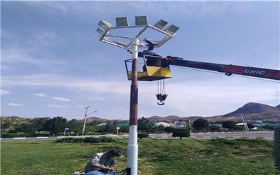 نصب برج های نوری در پارک پیشکوه