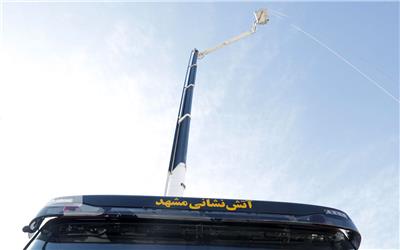 رونمایی از نخستین خودروی دارای بالابر 72 متری آتش‌نشانی کشور در مشهد