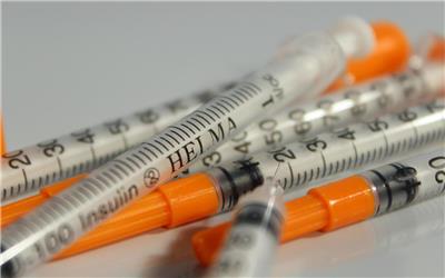 بیماران دیابتی منطقه تربت حیدریه دیگر نگران تهیه انسولین نباشند