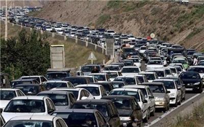 افزایش سنگینی ترافیک در جاده‌های ورودی مشهد در پایان سیزده بدر