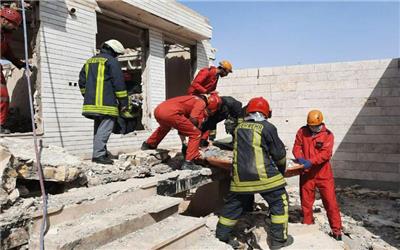 بنای در حال تخریب در مشهد چهار کشته و مصدوم بر جای گذاشت