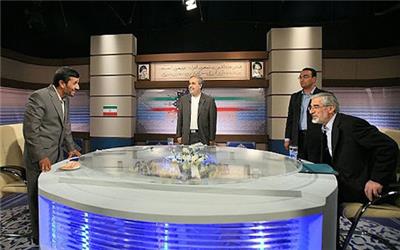 پشت صحنه مناظرات 88 از زبان مجری مناظره/ احمدی نژاد و موسوی بعد مناظره درگیری لفظی داشتند