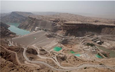 تماشا کنید: سد گتوند از افتخارات احمدی نژاد چه بر سر آب خوزستان آورد؟