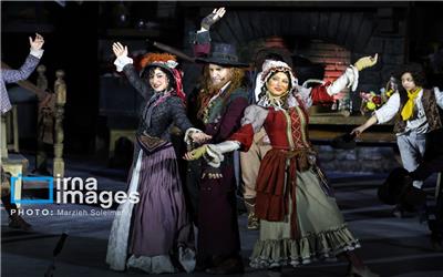 تصاویر: نمایش موزیکال «الیور توئیست»