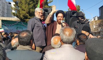 فیلم| اجتماع مردم تربت حیدریه در محکومیت اغتشاشات اخیر